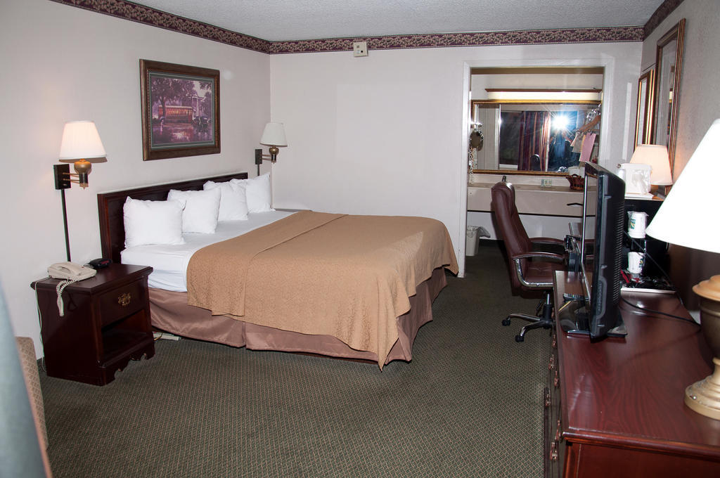 Magnuson Grand Hotel And Conference Center Hammond Camera foto